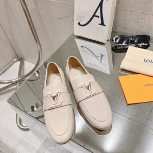 Louis Vuitton Loafer Reps - LD034 - view 01