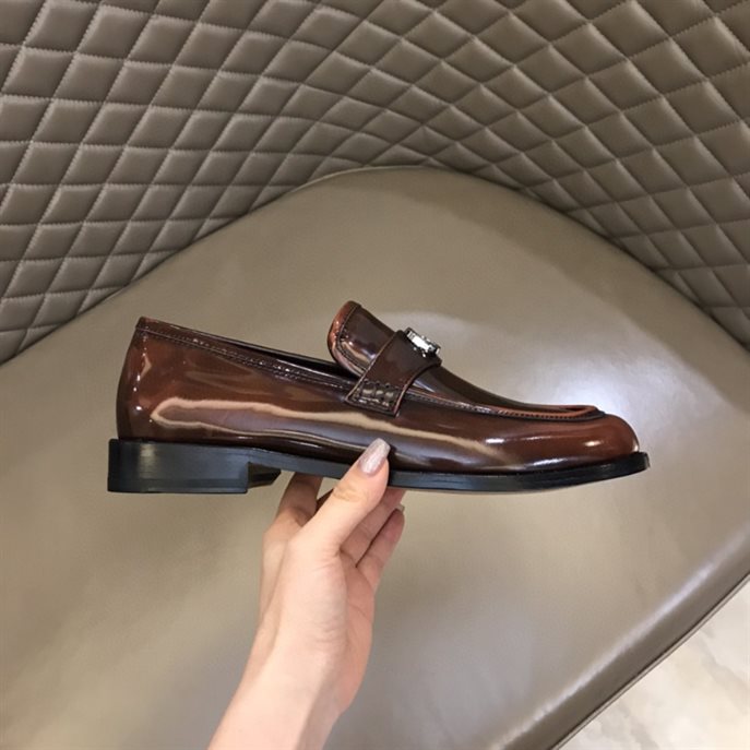 Gucci Men’s Loafer Reps - LI044 - view 02
