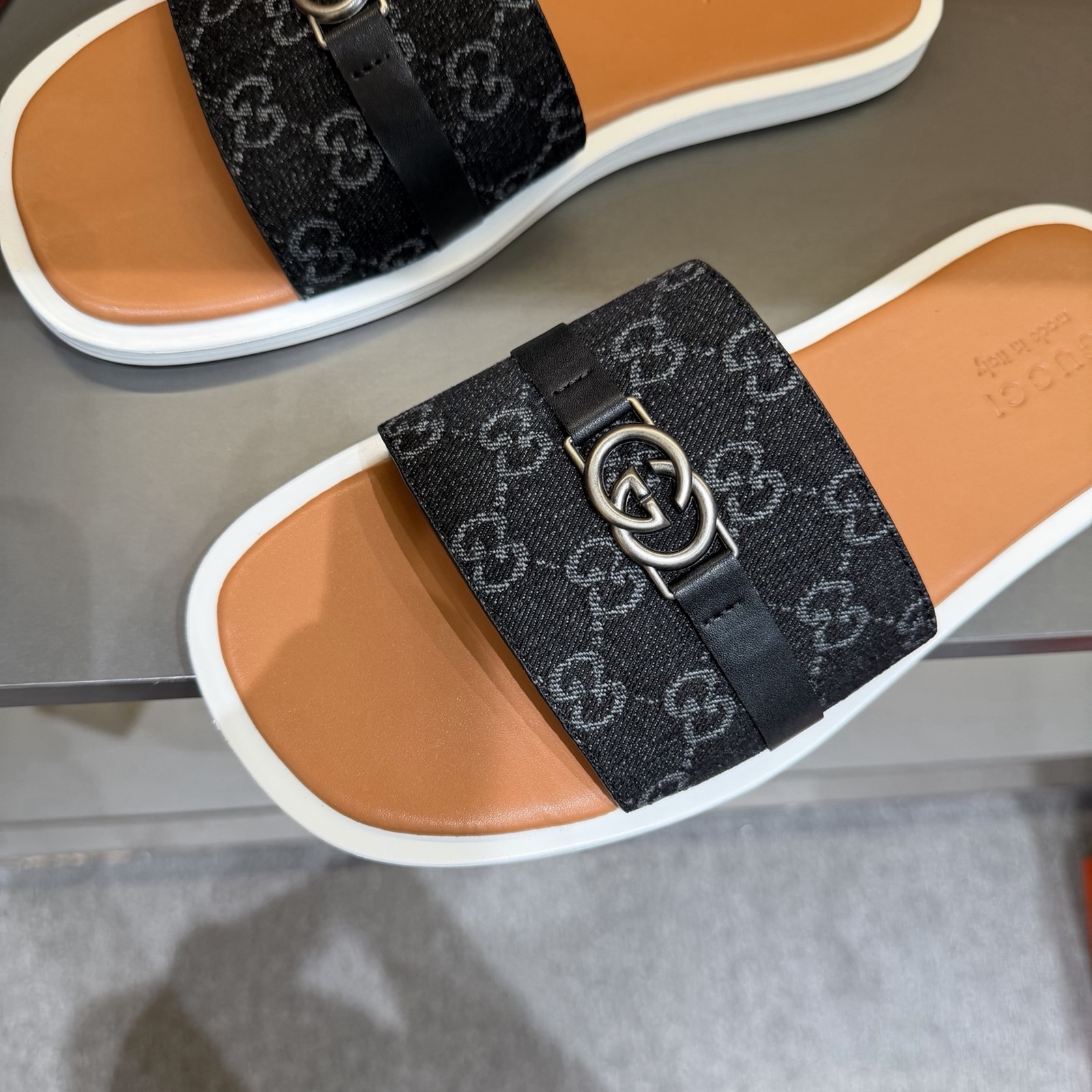 Gucci Men's GG Supreme Double G Slide Sandals – Black/Brown alternate product view 4