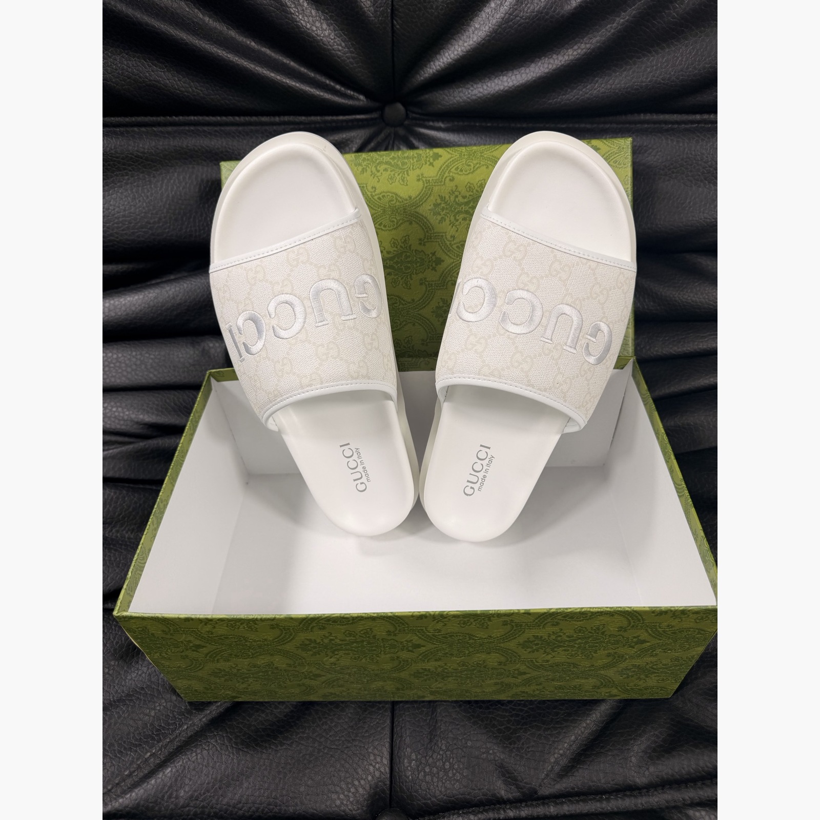 Gucci Women's Logo Slide Sandals – White main product view