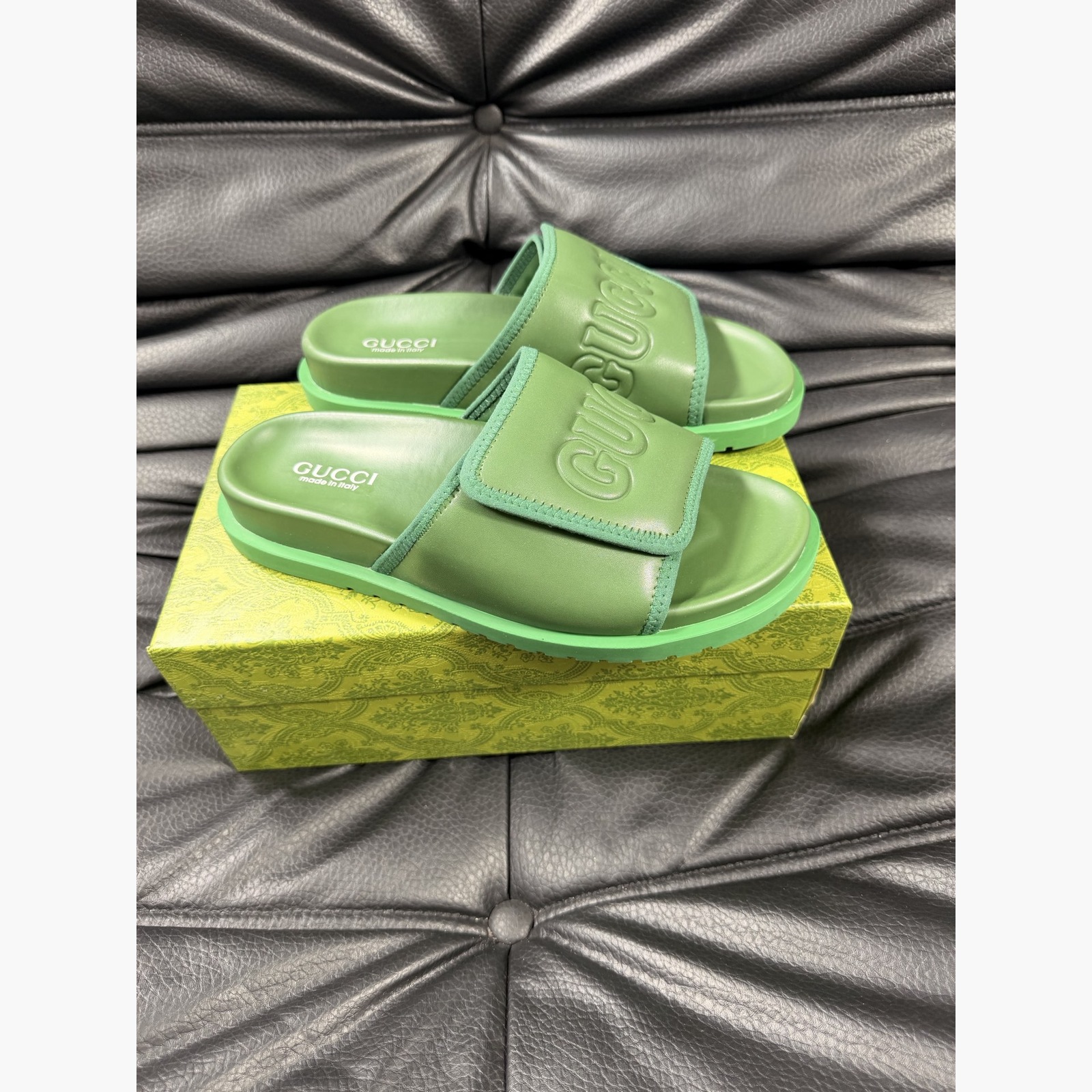Gucci Women's Logo Slide Sandals – Green alternate product view 2
