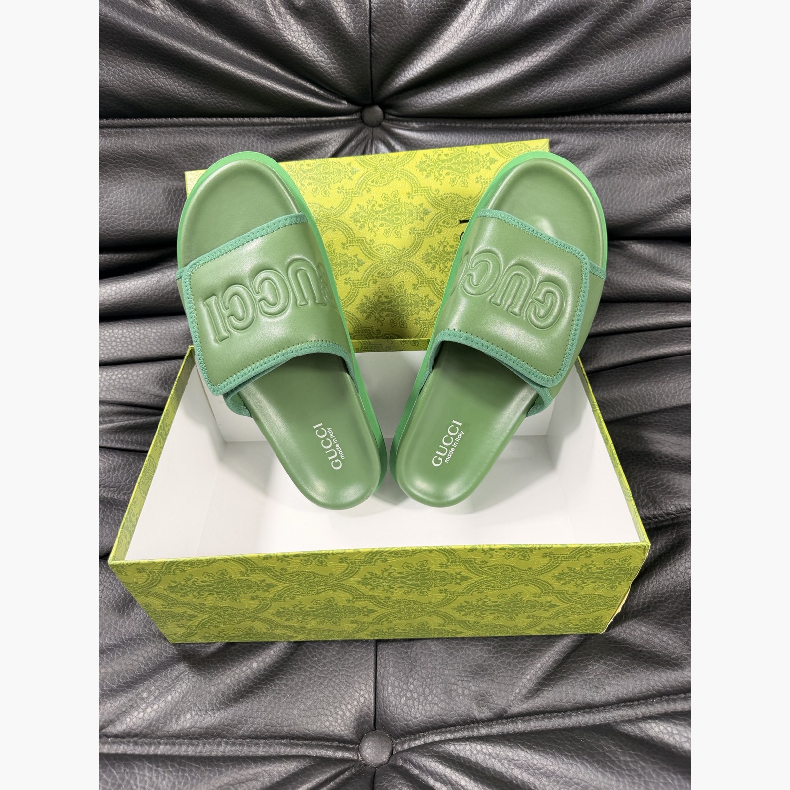 Gucci Women's Logo Slide Sandals – Green alternate product view 3