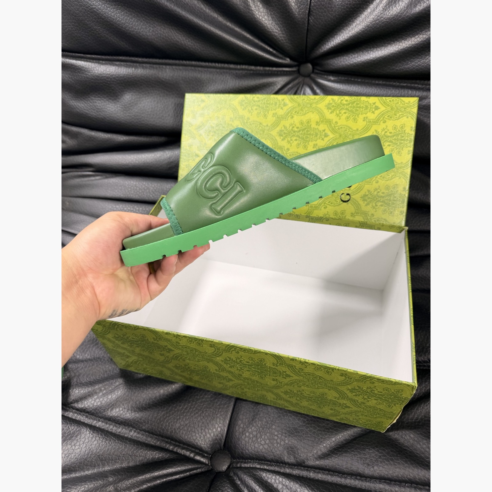 Gucci Women's Logo Slide Sandals – Green alternate product view 5