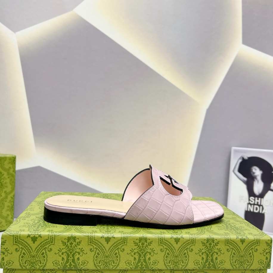 Women’s Interlocking G Cut-Out Slide Pink Sandal Reps - SC037 - view 01