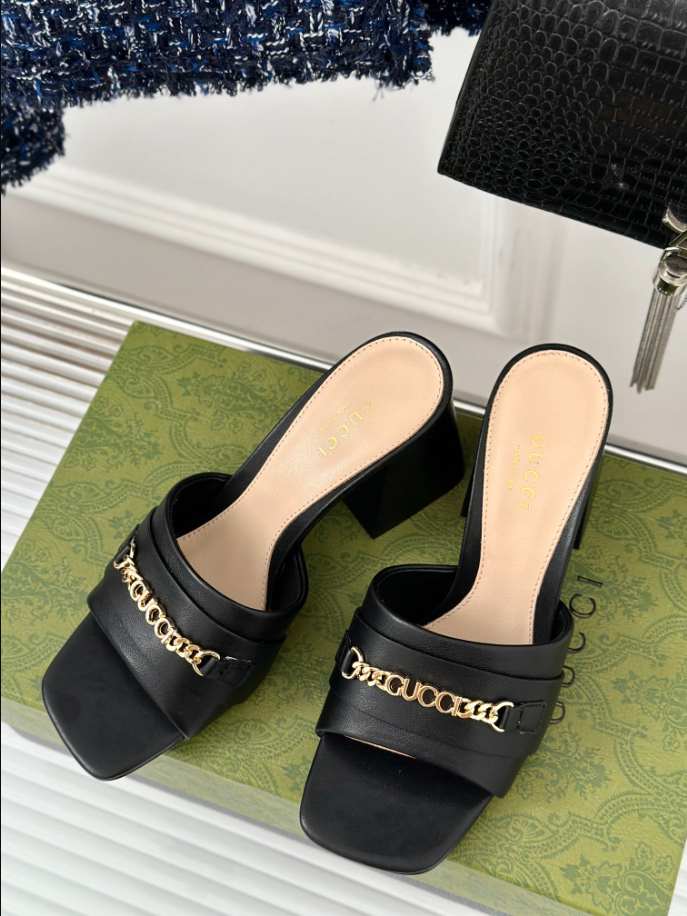 Gucci Leather Signoria Heeled Black Sandals 75 Reps - SC023 - view 06