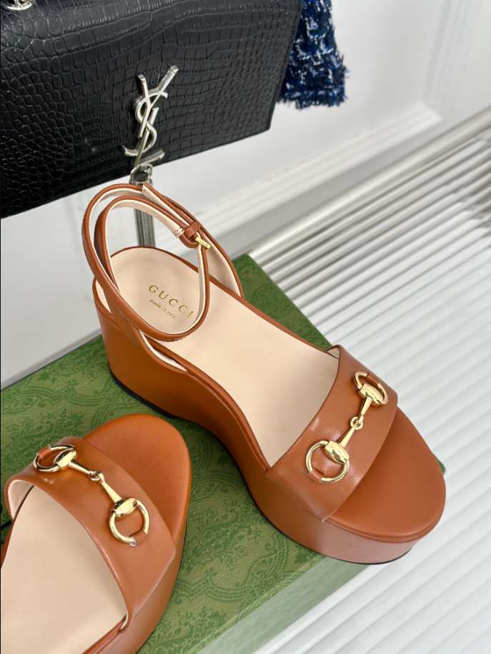 Women’s Horsebit Flatform Camel Leather Sandal Reps - SC030 - view 04