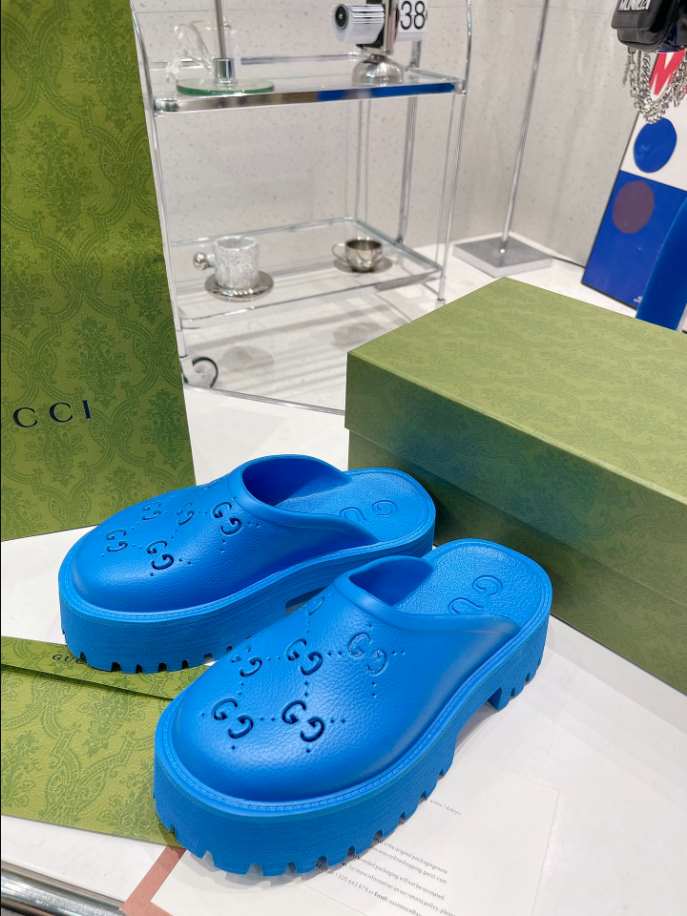 Women’s Platform Perforated G Blue Sandal Reps - SC044 - view 04