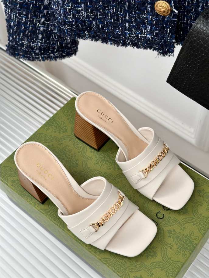 Gucci Leather Signoria Heeled Sandals 75 Reps - SC004 - view 03