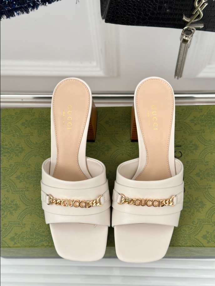 Gucci Leather Signoria Heeled Sandals 75 Reps - SC004 - view 04
