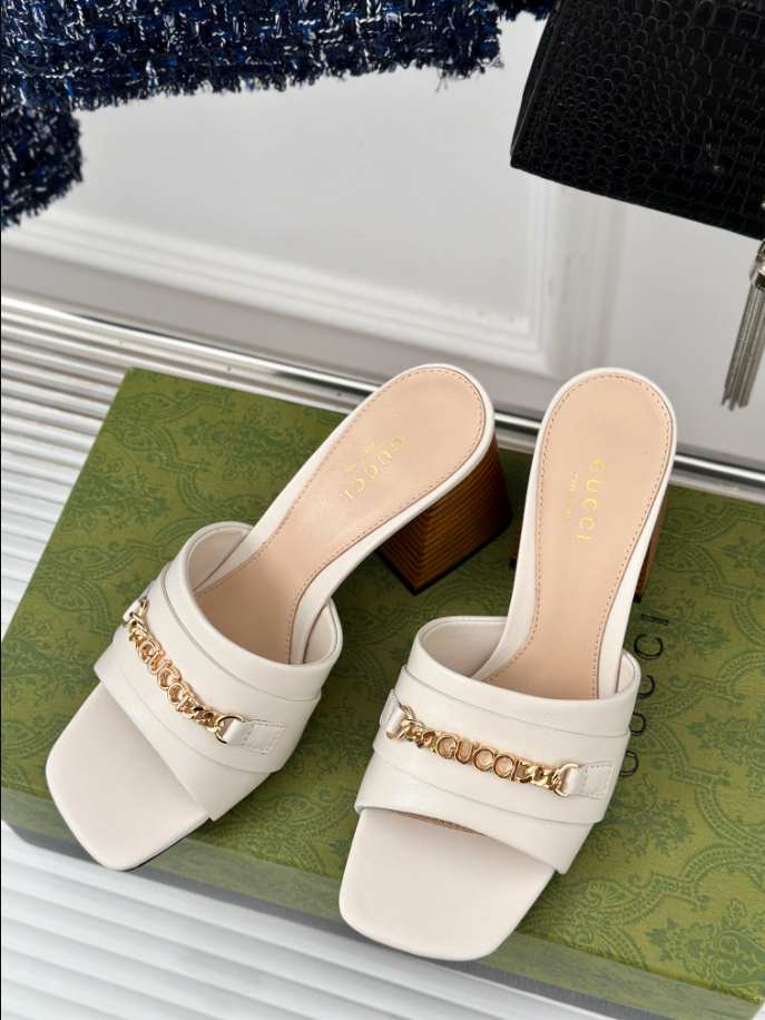 Gucci Leather Signoria Heeled Sandals 75 Reps - SC004 - view 05