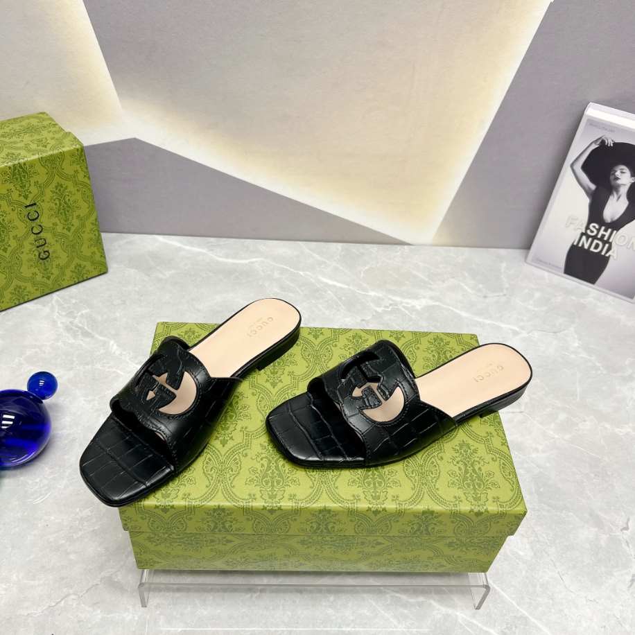 Women’s Interlocking G Cut-Out Slide Black Sandal Reps - SC016 - view 04