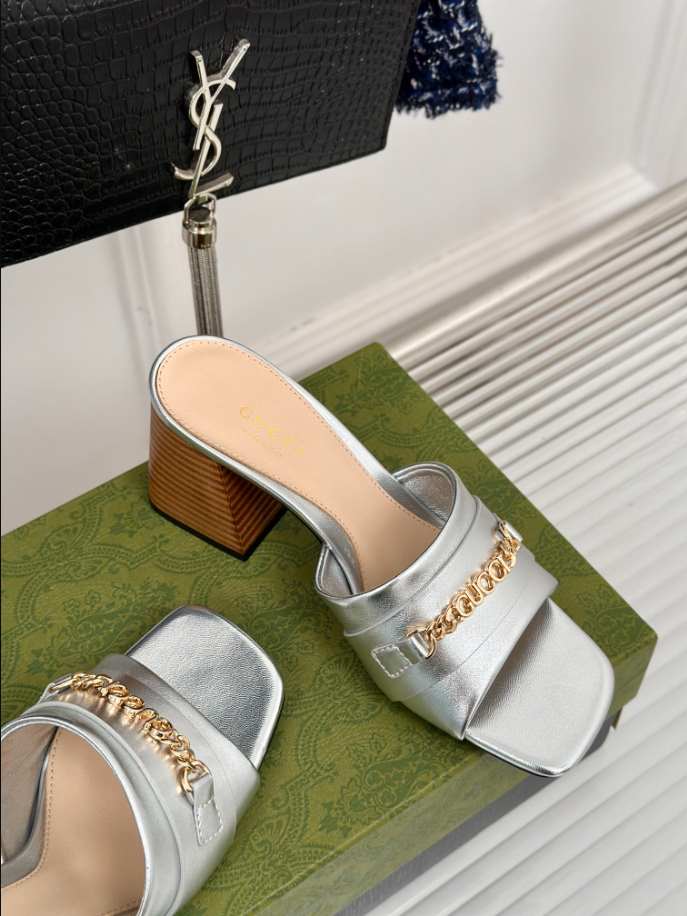 Gucci Leather Signoria Heeled Silver Sandals 75 Reps - SC025 - view 03
