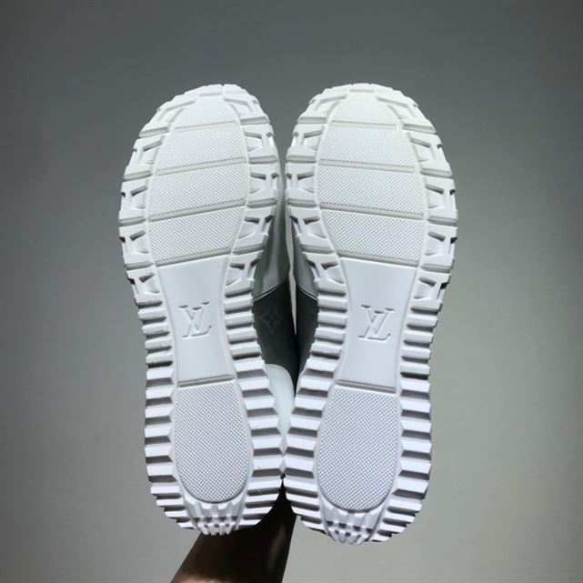 Louis Vuitton Run Away Sneaker Replica - LS017 - view 06