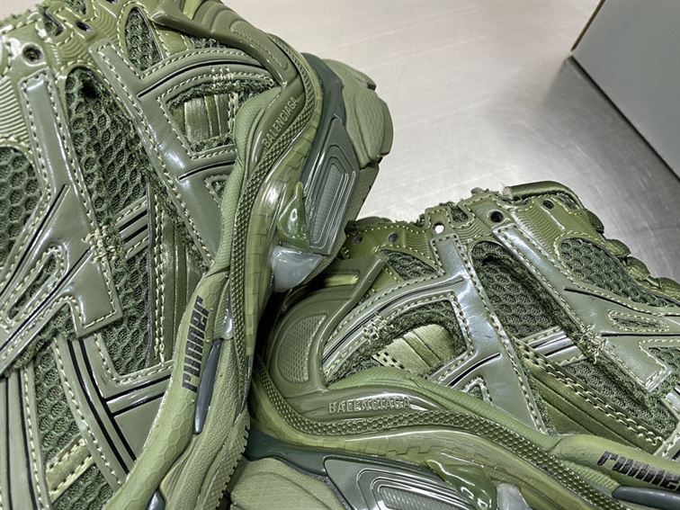 Balenciaga Runner Trainers Replica - BK047 - view 04