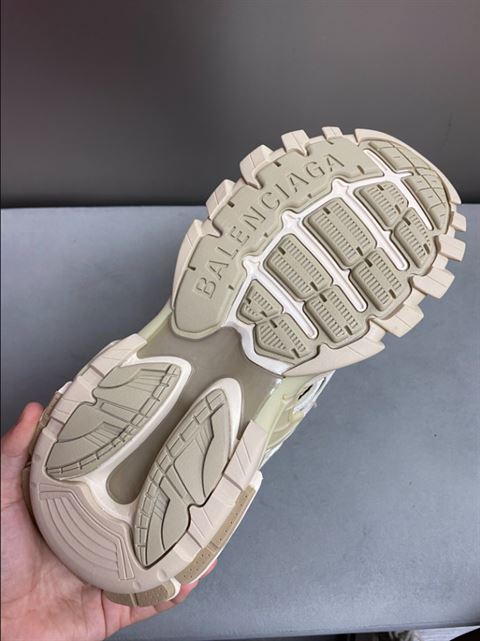 Balenciaga Track 2.0 Trainers Replica - BK015 - view 06