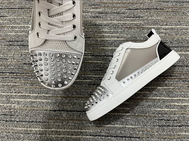 Christian Louboutin High-end Low-top Lace-up Sneakers Replica - CLS61 - view 03