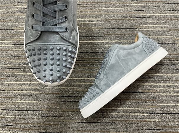 Christian Louboutin High-end Low-top Lace-up Sneakers Replica - CLS66 - view 04