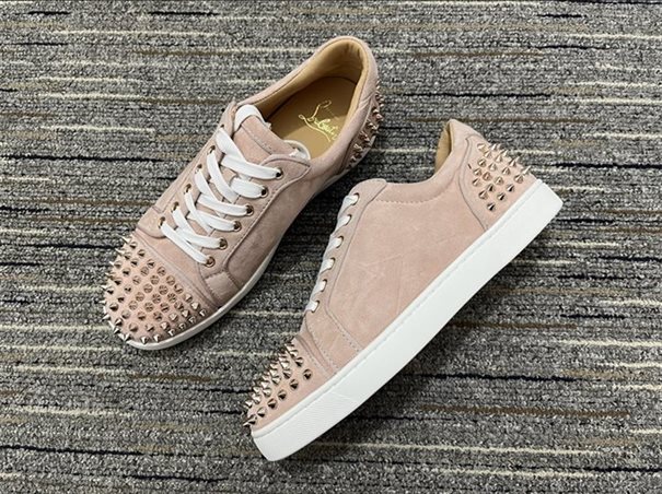 Christian Louboutin High-end Low-top Lace-up Sneakers Replica - CLS67 - view 01