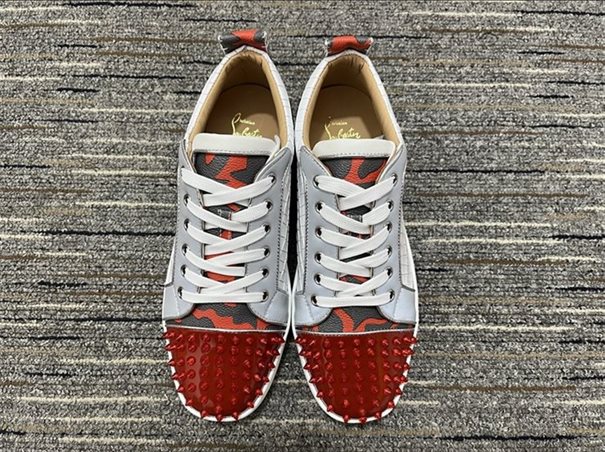 Christian Louboutin High-end Low-top Lace-up Sneakers Replica - CLS68 - view 02