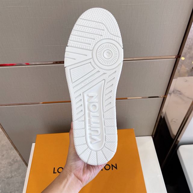 Louis Vuitton Trainer Sneaker Replica - LS047 - view 05