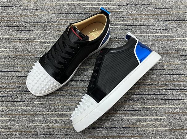 Christian Louboutin High-end Low-top Lace-up Sneakers Replica - CLS69 - view 01
