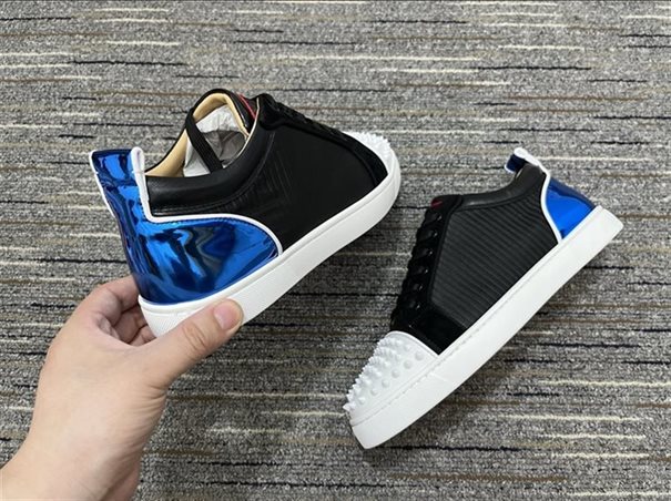 Christian Louboutin High-end Low-top Lace-up Sneakers Replica - CLS69 - view 05