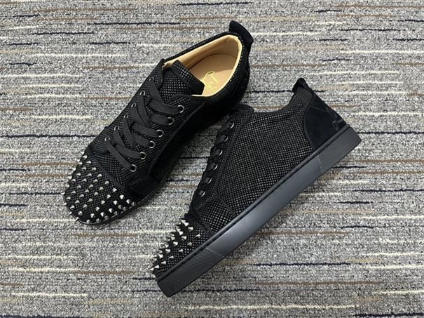 Christian Louboutin High-end Low-top Lace-up Sneakers Replica - CLS70 - view 01