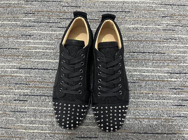 Christian Louboutin High-end Low-top Lace-up Sneakers Replica - CLS70 - view 02