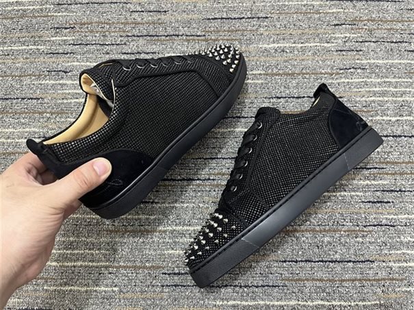 Christian Louboutin High-end Low-top Lace-up Sneakers Replica - CLS70 - view 04