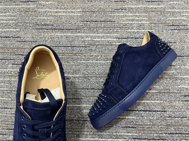 Christian Louboutin High-end Low-top Lace-up Sneakers Replica - CLS74 - view 05