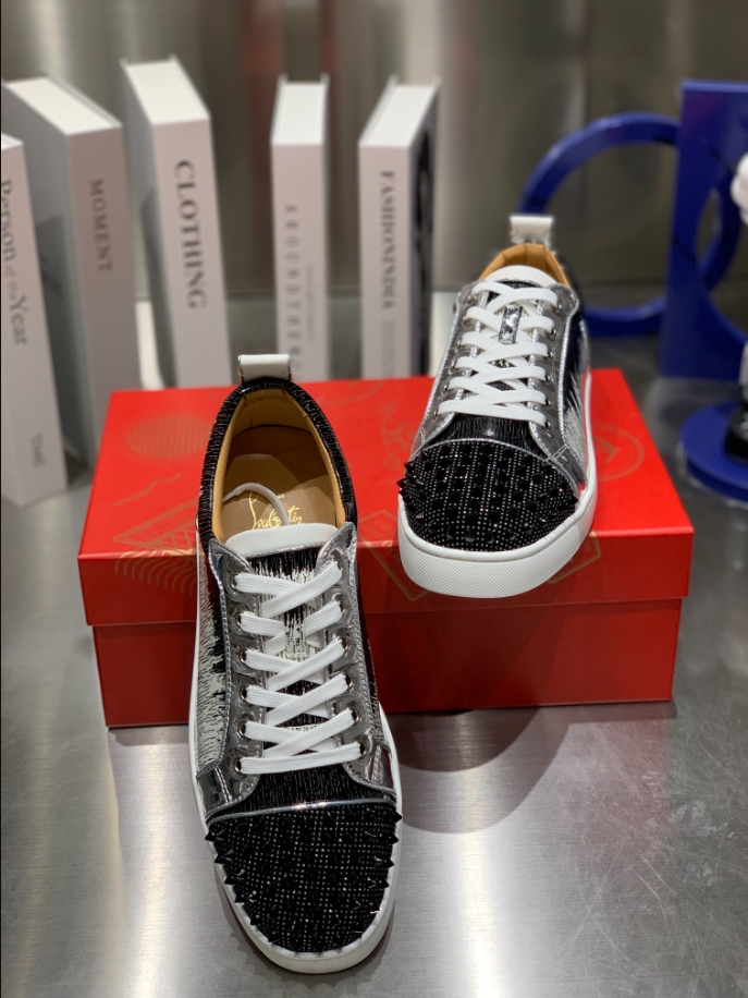 Christian Louboutin Louis Junior Spikes Orlato Sneaker Reps - CLS120 - view 05