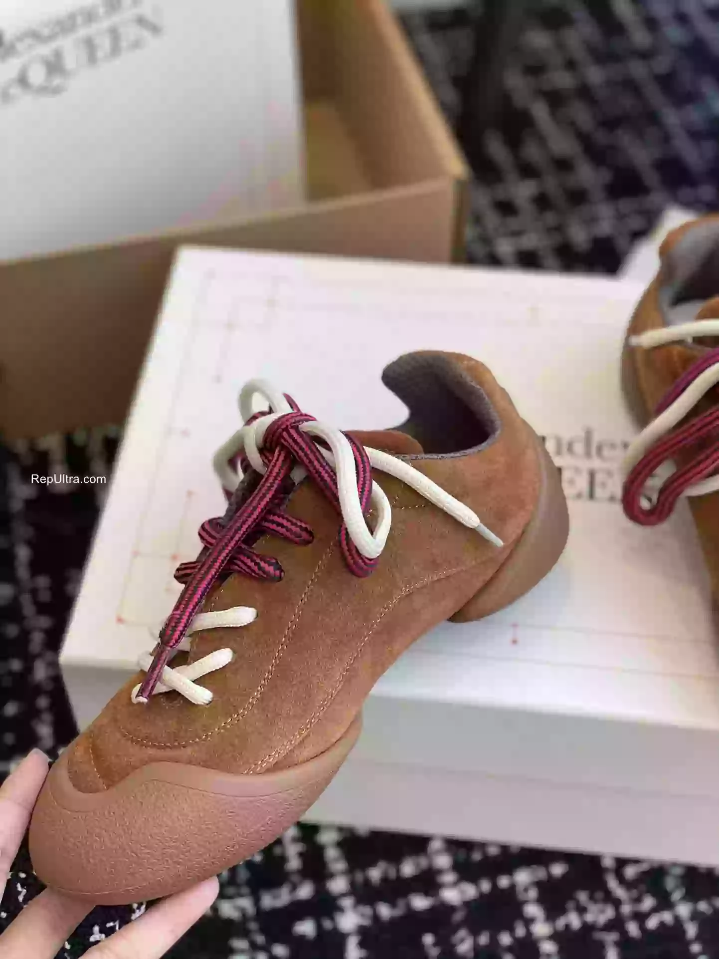 Alexander McQueen Flexion Sneaker in Brown - MC002 - view 05
