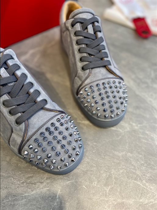 Christian Louboutin Louis Junior Spikes Low-top Sneakers Replica - CLS32 - view 04