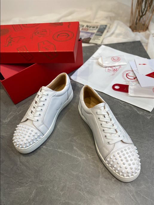 Christian Louboutin Louis Junior Spikes Low-top Sneakers Replica - CLS35 - view 01